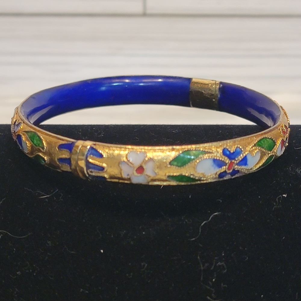 Vintage Cloisonné Enamel Bangle Bracelet Blue Floral Hinged Gold Tone Style